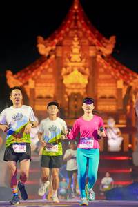 BIB: 191, 067, 015
                            <button type="button" onclick="openModal(22471479)" class="btn btn-primary btn-sm float-right btn-popup" data-toggle="modal" data-target=".modal-high-quality">
                        <i class="fas fa-shopping-cart"></i> Add to Cart
                    </button>
                                            <button type="button" onclick="isThisMe(22471479, true)" class="btn btn-success btn-sm float-right btn-popup btn-isme hidden" data-toggle="tooltip" data-placement="bottom" title="นี่คือรูปของคุณใช่ไหม คลิกที่นี่เพื่อเอาเข้าอัลบั้ม">
                        <i class="fas fa-plus"></i> Add to album
                    </button>
                    <button type="button" onclick="isThisMe(22471479, false)" class="btn btn-warning btn-sm float-right btn-popup btn-isnotme hidden">
                        <i class="fas fa-ban"></i> Remove from album
                    </button>